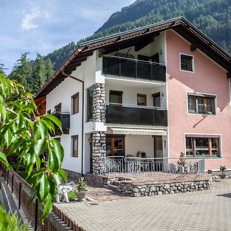 Haus Hrabovsky Apartment Längenfeld Exterior photo